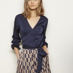 Anthropologie The Odells Size navy Blue Wrap V Neck Long Sleeve Crop Top blouse